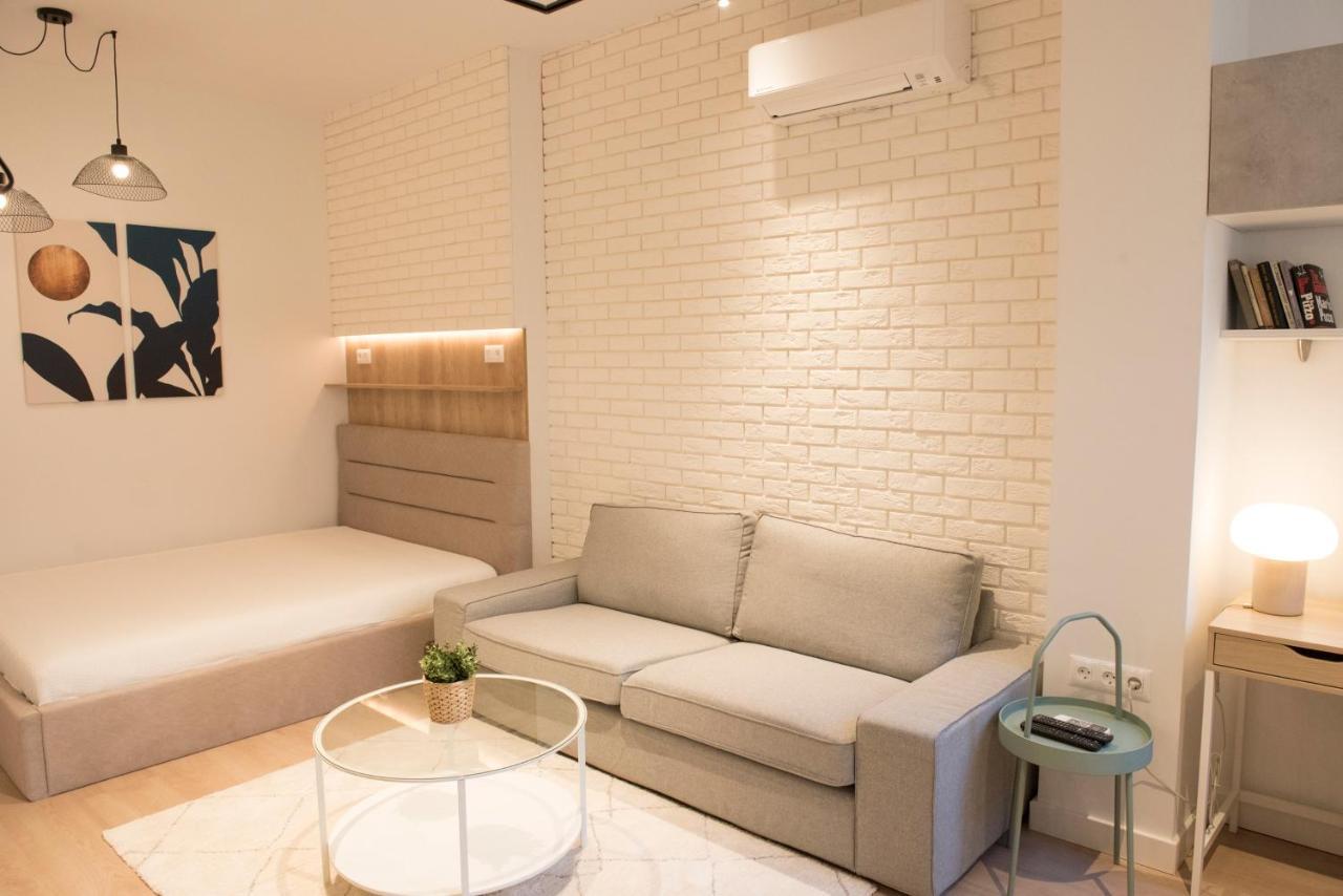 Top Center Designer Studio Apartment Szófia Kültér fotó