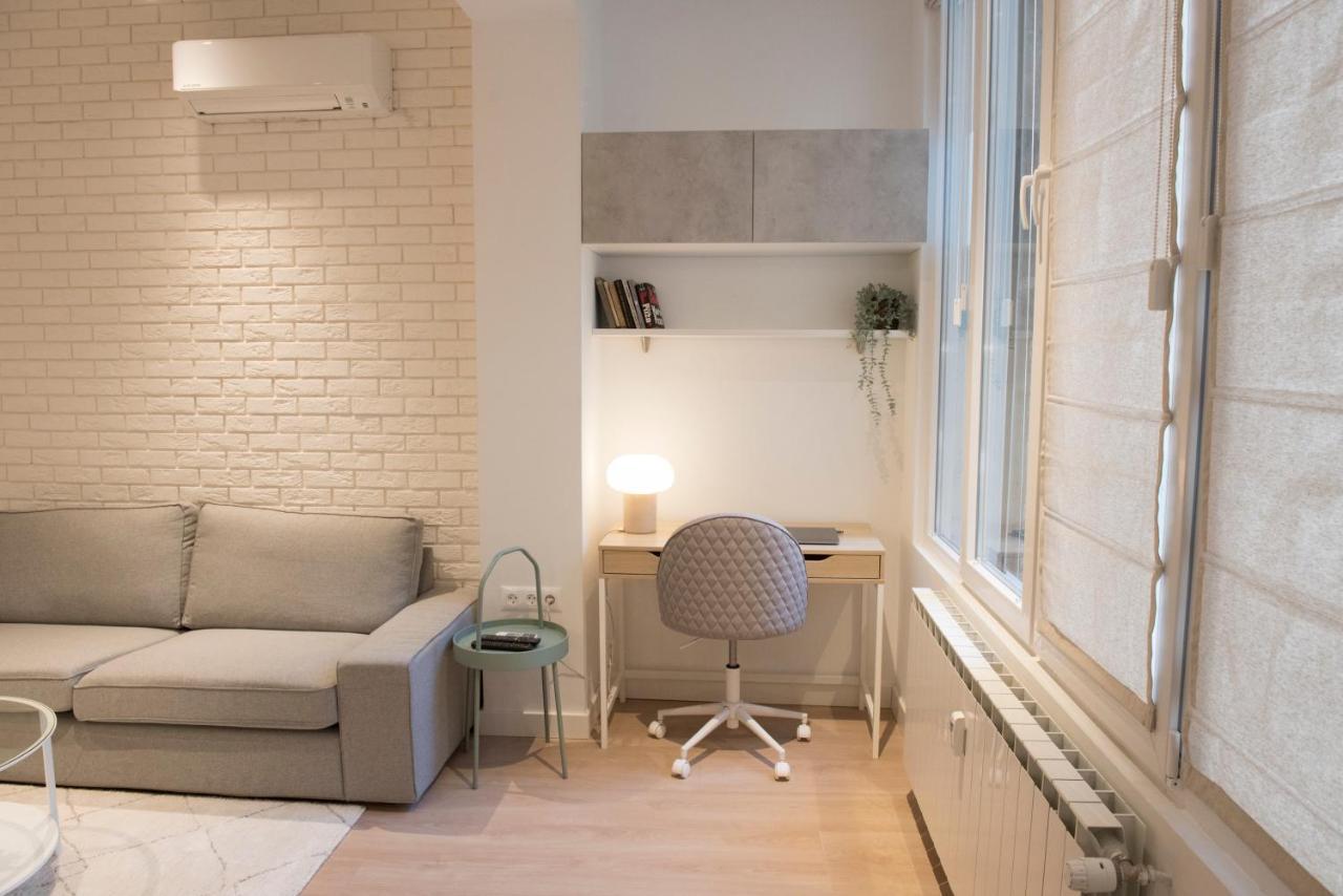 Top Center Designer Studio Apartment Szófia Kültér fotó